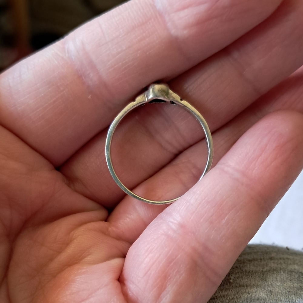 Vintage Sterling Silver Onyx Simple Unisex Ring Band Size 8.5 - Picture 9 of 10